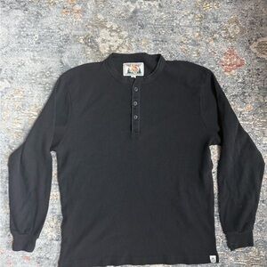 Free Planet Black Long Sleeve Tee with Relaxed Fit and Round Collar